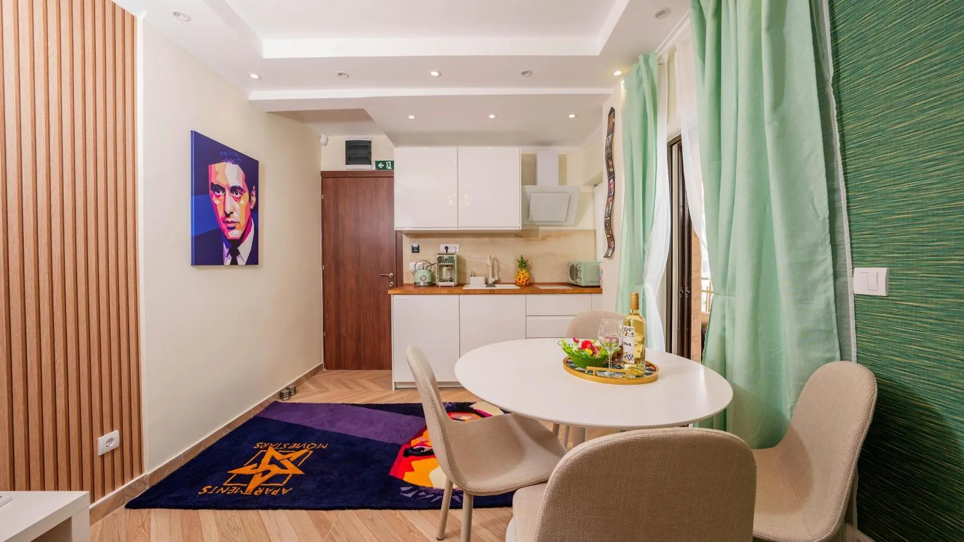 Lux Movie Stars Apartments Perea Peraía