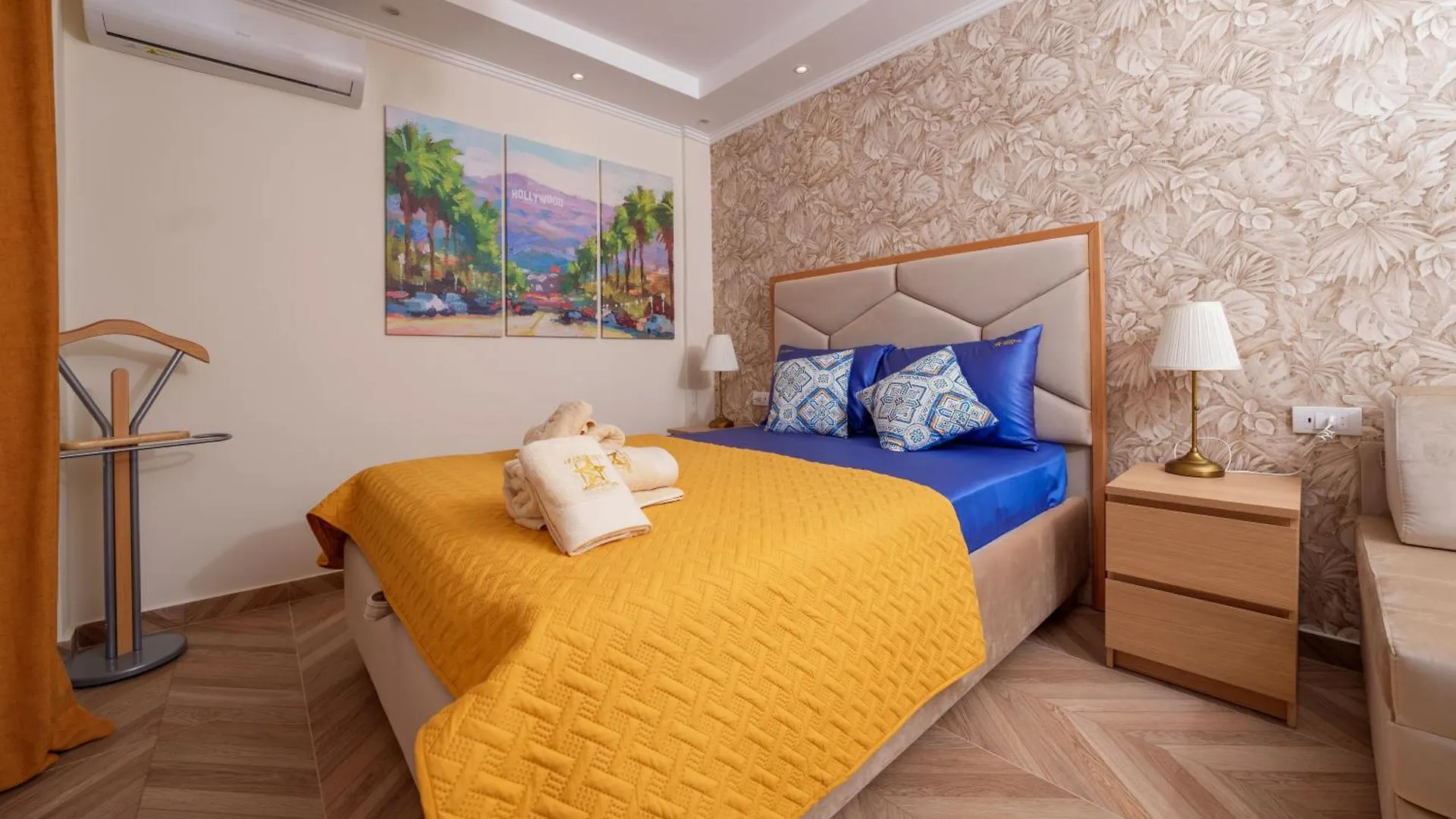 Lux Movie Stars Apartments Perea Peraía