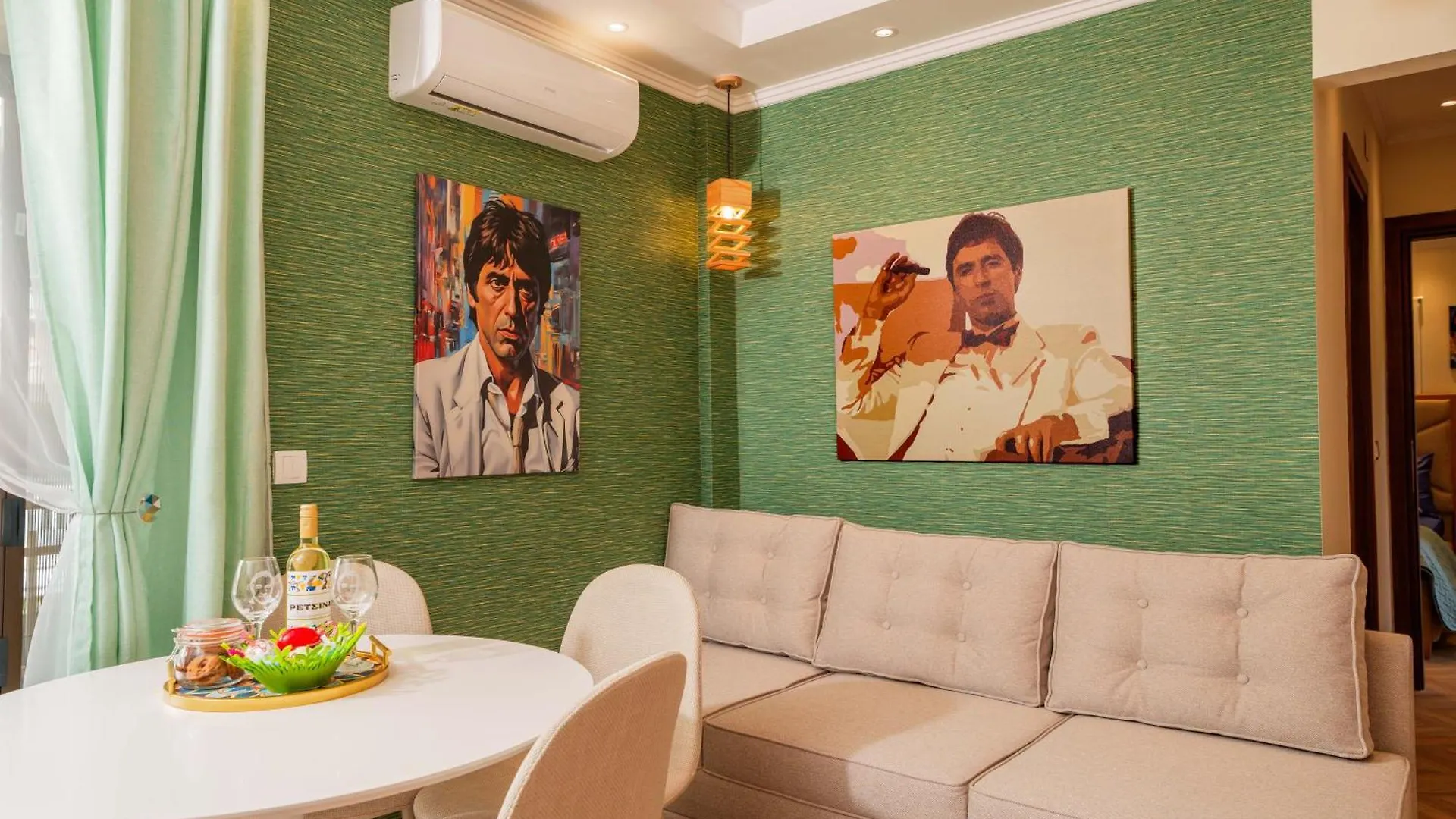 Lux Movie Stars Apartments Perea Peraía